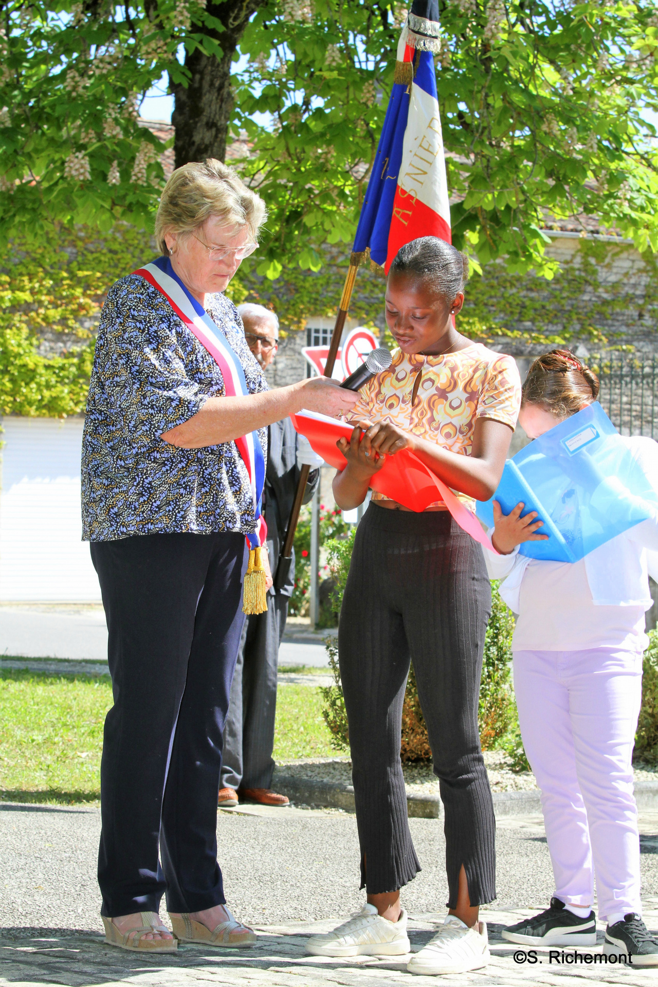  Diaporama cérémonie du 8 mai