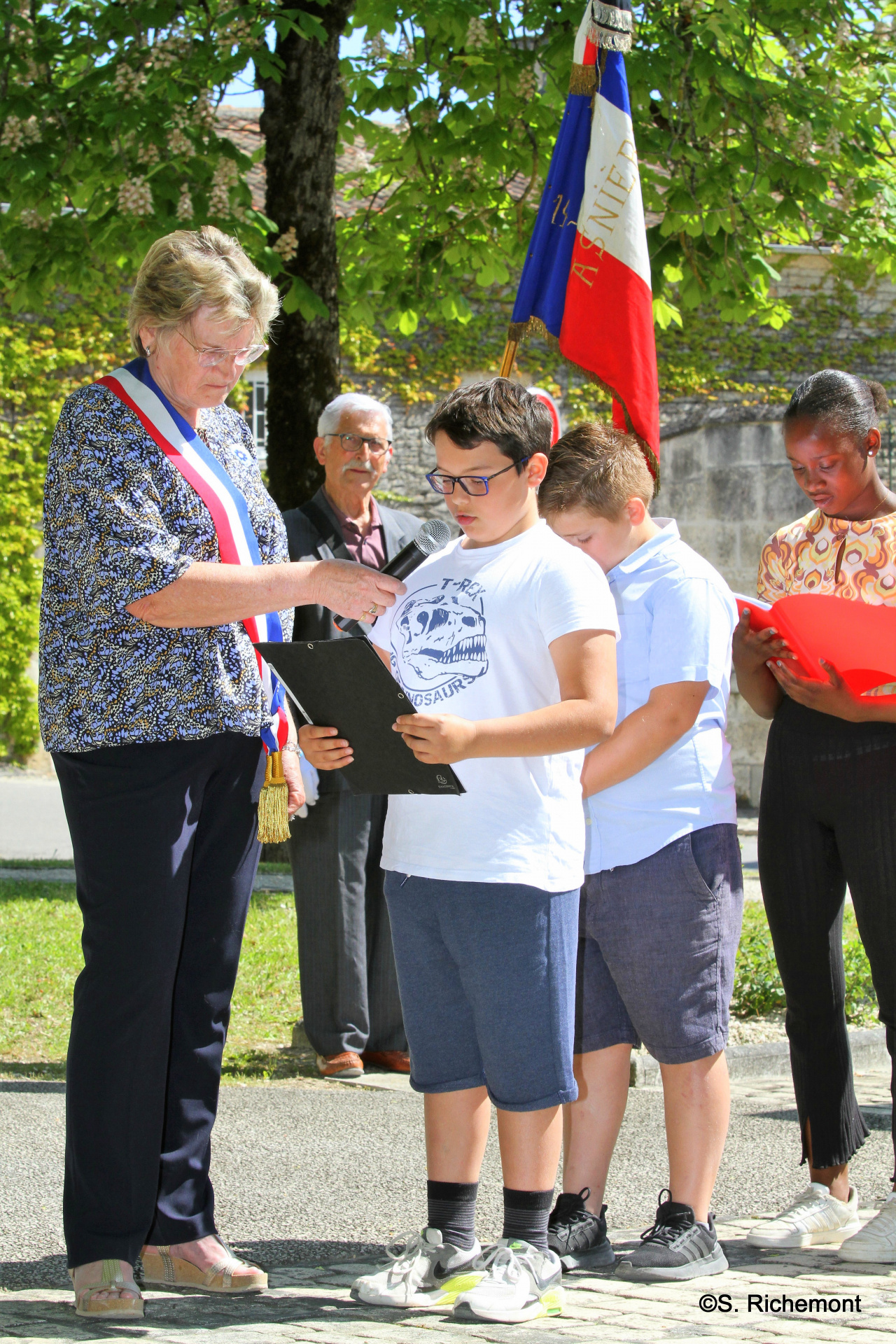  Diaporama cérémonie du 8 mai