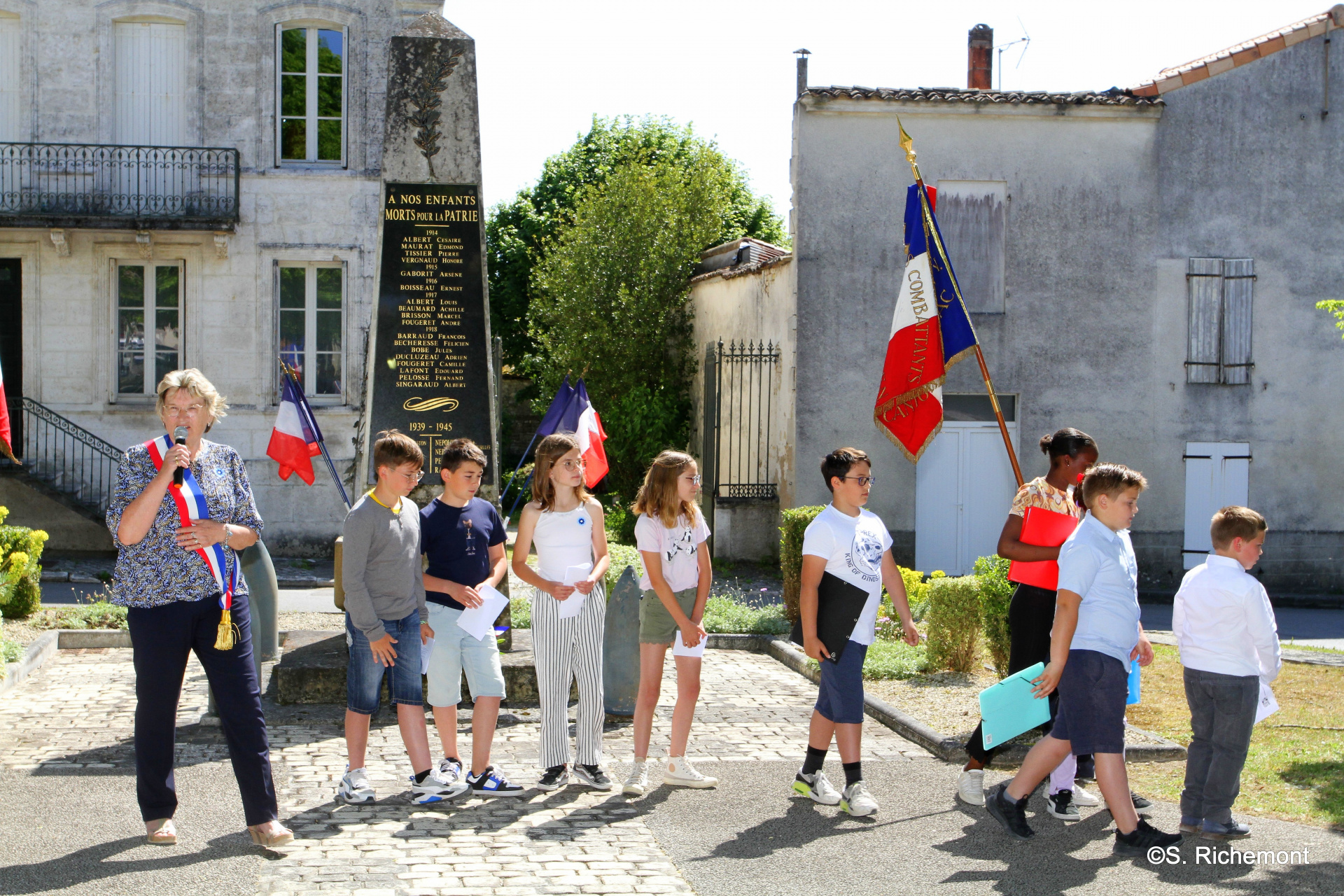  Diaporama cérémonie du 8 mai