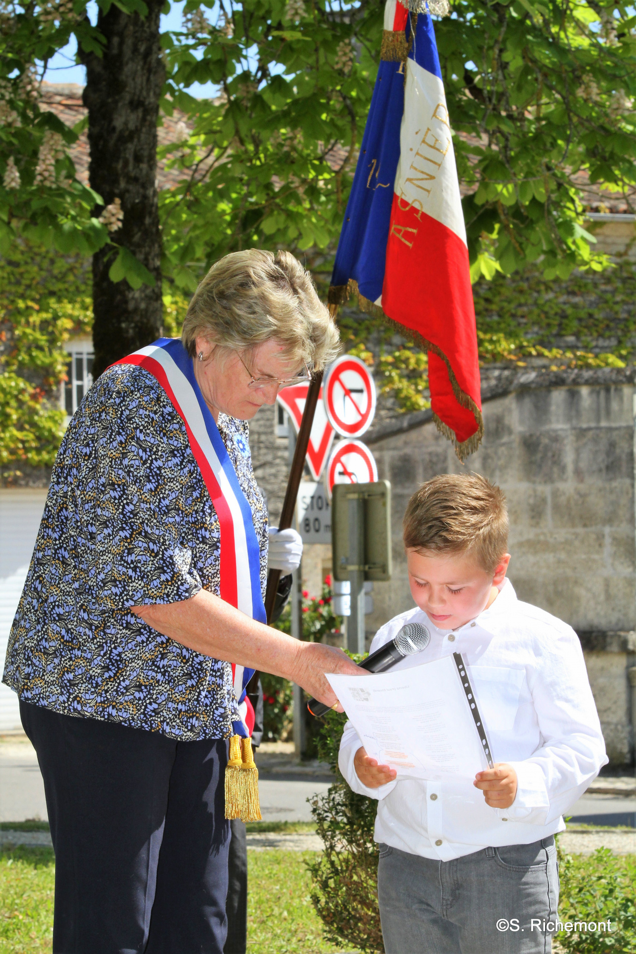  Diaporama cérémonie du 8 mai