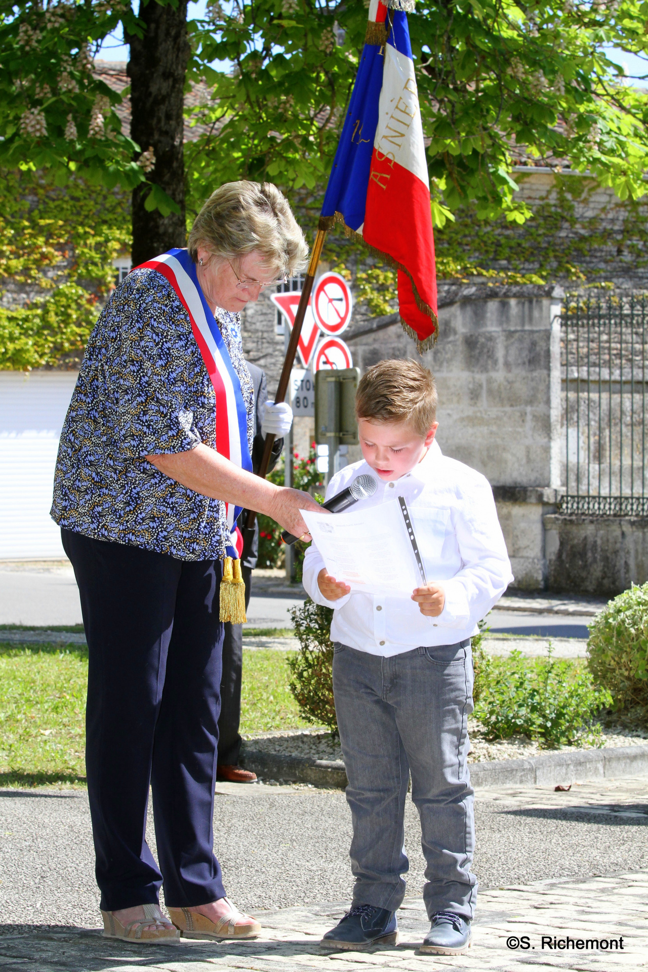  Diaporama cérémonie du 8 mai