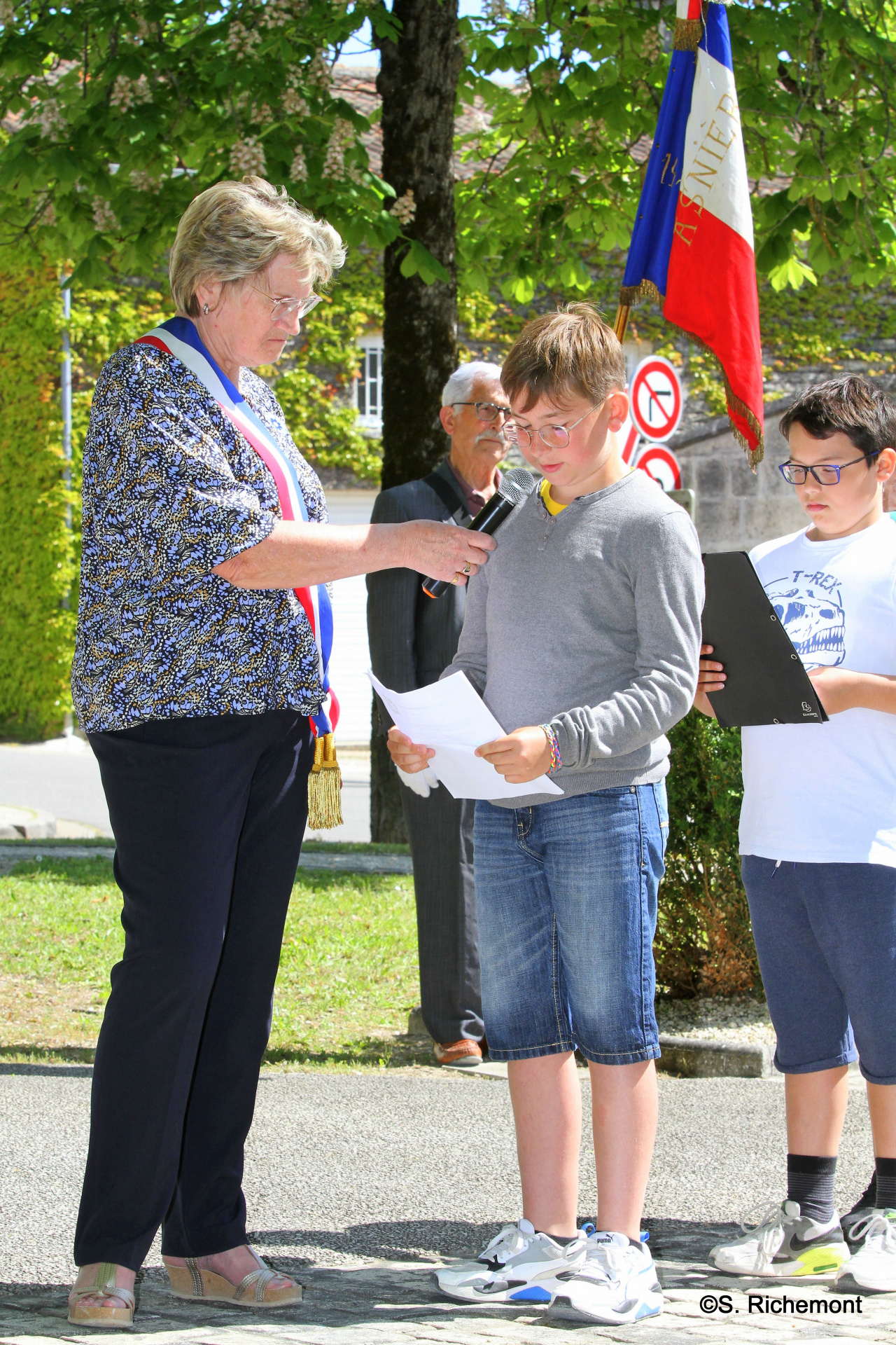  Diaporama cérémonie du 8 mai