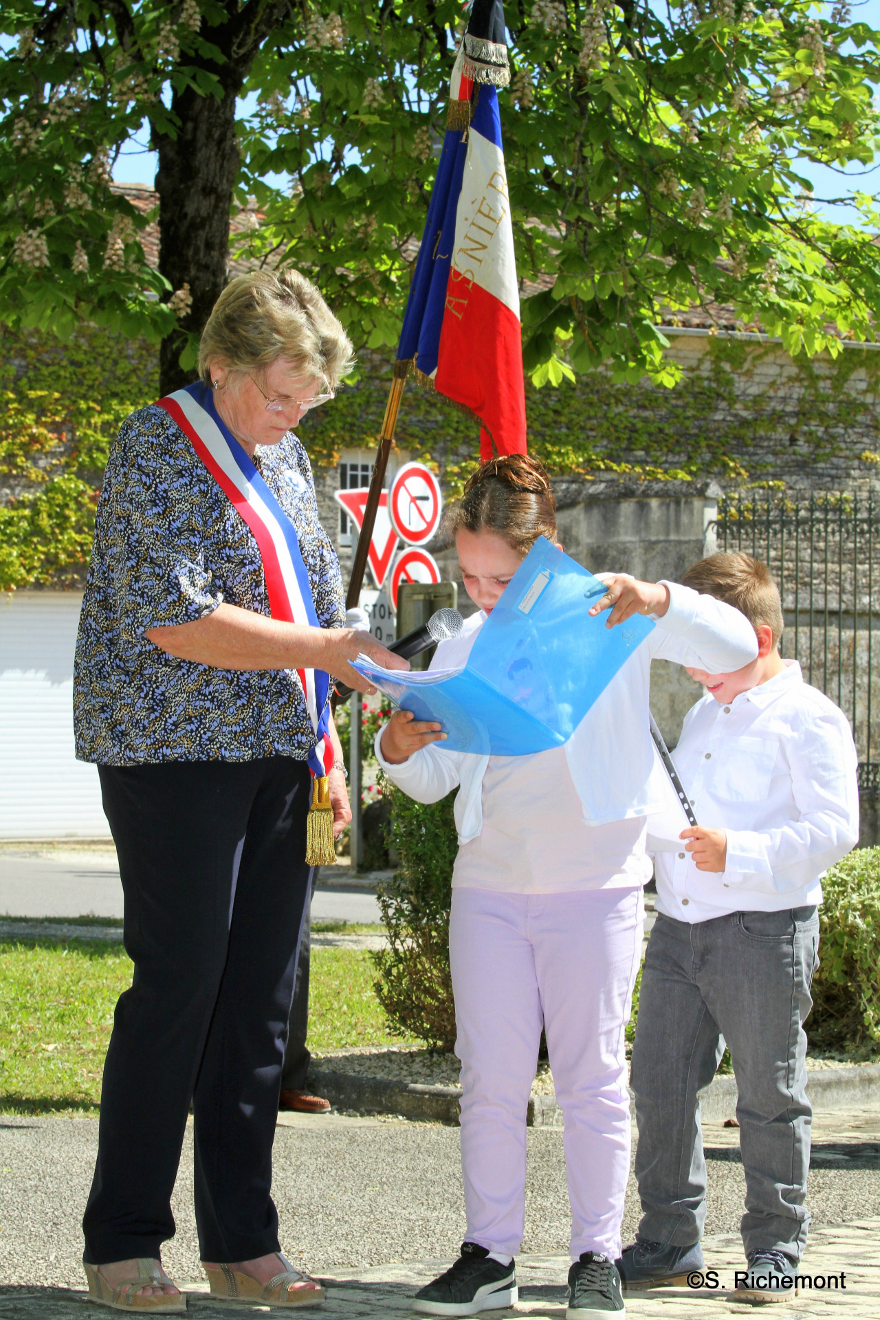  Diaporama cérémonie du 8 mai